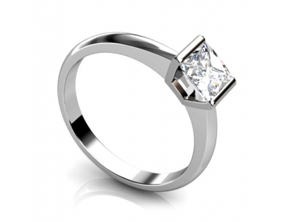 solitaire ring platinum princess SPP33 profile view